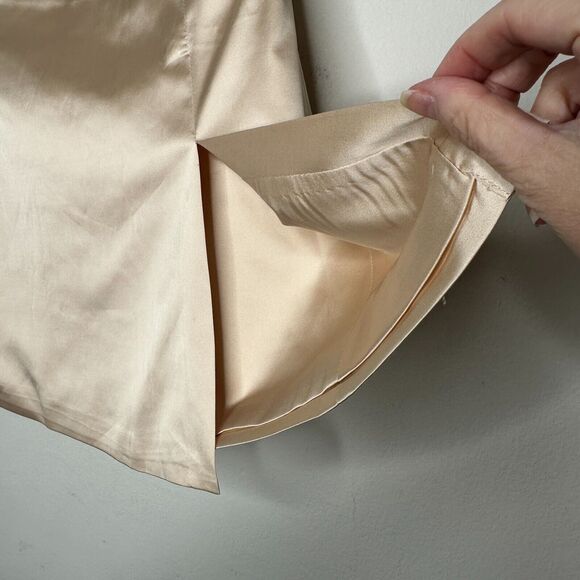 Silkhour Ayu Champagne Satin Skirt Front Kick Split Back Zip Back Sexy Mini SM - Picture 6 of 12